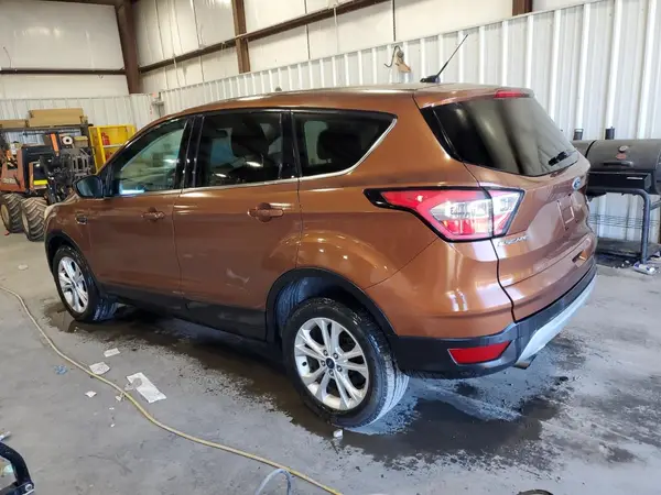 1FMCU0GD3HUE98477 2017 FORD ESCAPE - Image 2