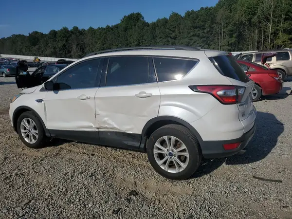 1FMCU0GD3HUF01393 2017 FORD ESCAPE - Image 2