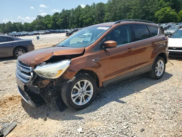 1FMCU0GD3HUF05136 2017 FORD ESCAPE - Image 1