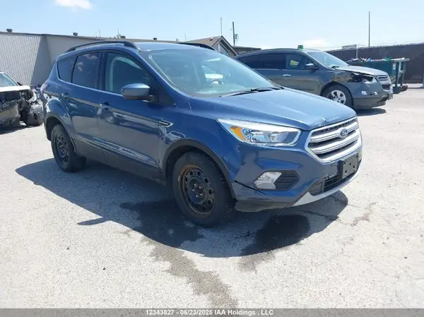 1FMCU0GD3JUA38516 2018 FORD ESCAPE - Image 1