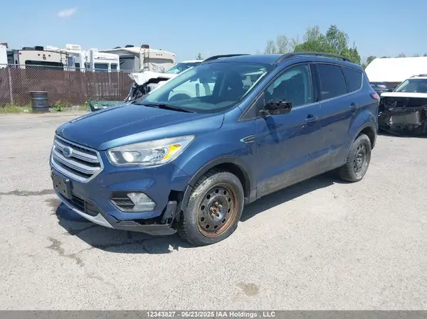 1FMCU0GD3JUA38516 2018 FORD ESCAPE - Image 2