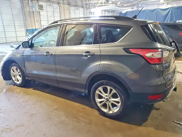 1FMCU0GD3JUA40721 2018 FORD ESCAPE - Image 2