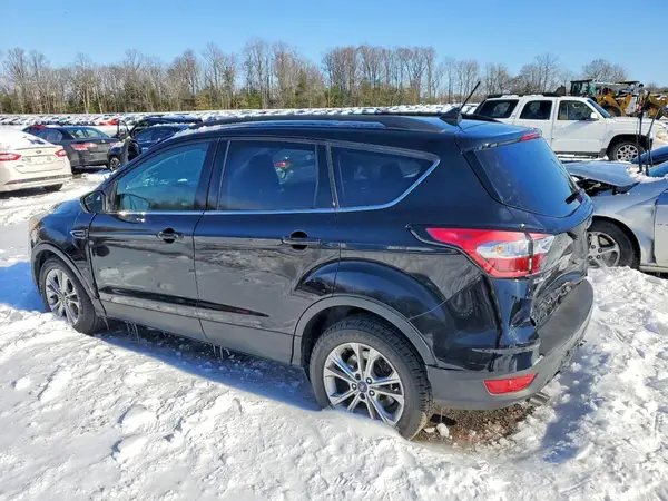 1FMCU0GD3JUA40962 2018 FORD ESCAPE - Image 2