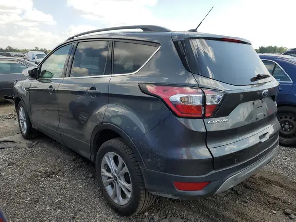 1FMCU0GD3JUA42727 2018 FORD ESCAPE - Image 2