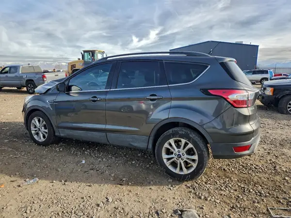 1FMCU0GD3JUA58118 2018 FORD ESCAPE - Image 2