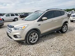 1FMCU0GD3JUA71421 2018 FORD ESCAPE