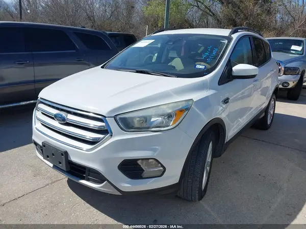 1FMCU0GD3JUA74495 2018 FORD ESCAPE - Image 2