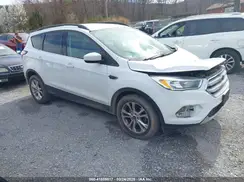1FMCU0GD3JUA76053 2018 FORD ESCAPE