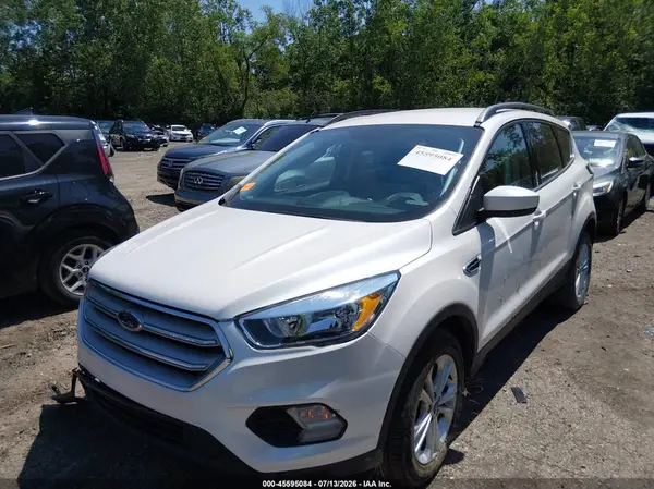1FMCU0GD3JUA81236 2018 FORD ESCAPE - Image 2
