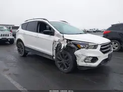 1FMCU0GD3JUA92348 2018 FORD ESCAPE