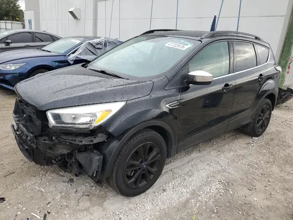 1FMCU0GD3JUB15546 2018 FORD ESCAPE - Image 1
