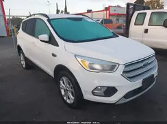 1FMCU0GD3JUB16308 2018 FORD ESCAPE
