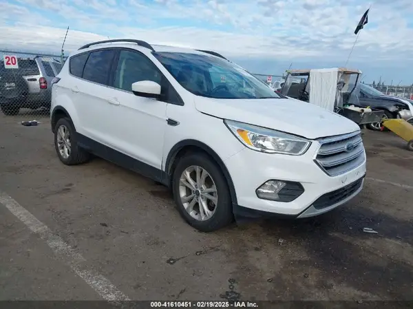 1FMCU0GD3JUB28281 2018 FORD ESCAPE - Image 1