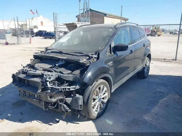 1FMCU0GD3JUB31620 2018 FORD ESCAPE - Image 2