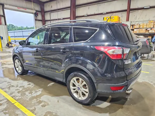 1FMCU0GD3JUB40723 2018 FORD ESCAPE - Image 2