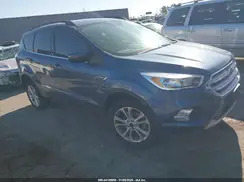 1FMCU0GD3JUB72104 2018 FORD ESCAPE