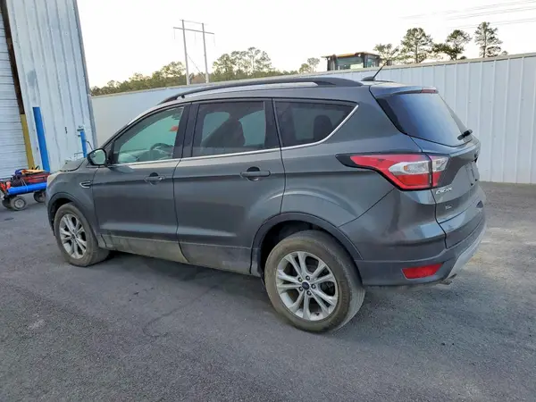 1FMCU0GD3JUB74967 2018 FORD ESCAPE - Image 2