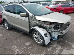 1FMCU0GD3JUB75360 2018 FORD ESCAPE