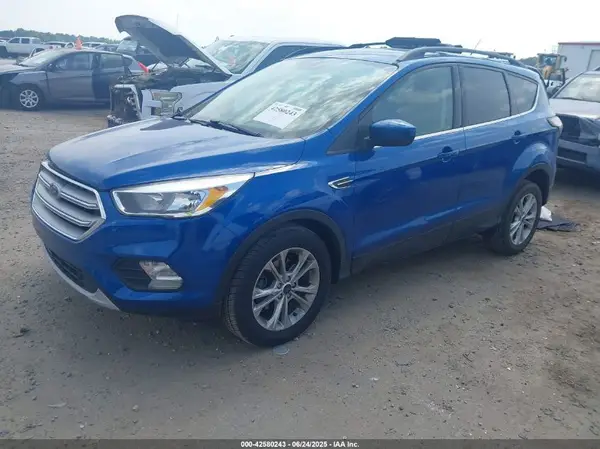 1FMCU0GD3JUB95138 2018 FORD ESCAPE - Image 2