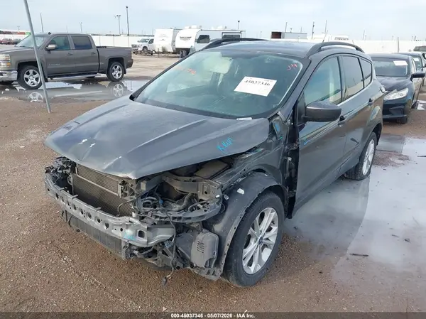1FMCU0GD3JUC03416 2018 FORD ESCAPE - Image 2