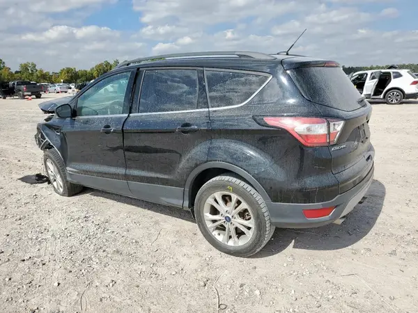 1FMCU0GD3JUC06154 2018 FORD ESCAPE - Image 2