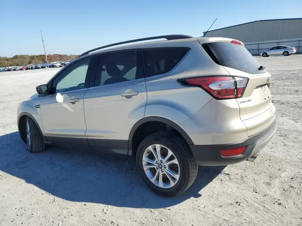 1FMCU0GD3JUC12861 2018 FORD ESCAPE - Image 2