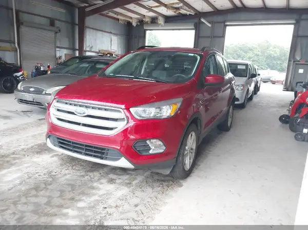 1FMCU0GD3JUC16571 2018 FORD ESCAPE - Image 2