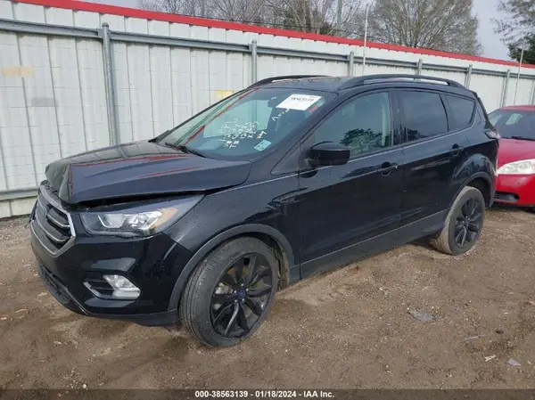 1FMCU0GD3JUC16943 2018 FORD ESCAPE - Image 2