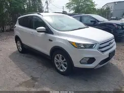 1FMCU0GD3JUC27392 2018 FORD ESCAPE