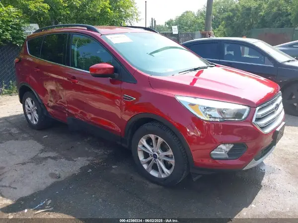 1FMCU0GD3JUC34570 2018 FORD ESCAPE - Image 1