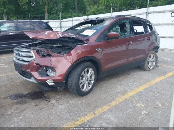 1FMCU0GD3JUC46041 2018 FORD ESCAPE - Image 2