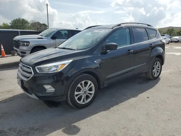 1FMCU0GD3JUC46069 2018 FORD ESCAPE - Image 1