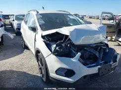 1FMCU0GD3JUC70002 2018 FORD ESCAPE