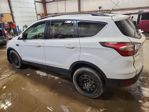 1FMCU0GD3JUC80738 2018 FORD ESCAPE - Image 2