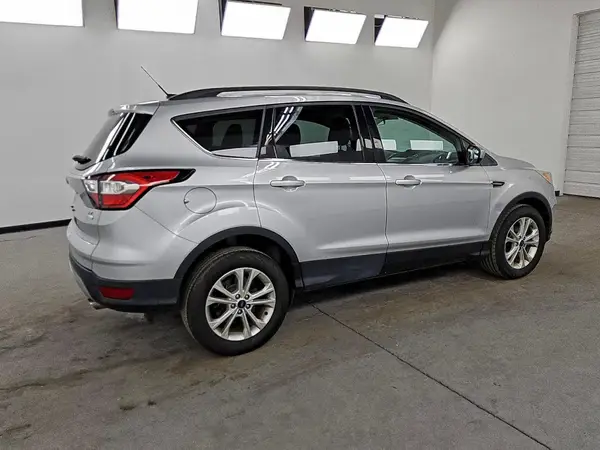 1FMCU0GD3JUC90685 2018 FORD ESCAPE - Image 2
