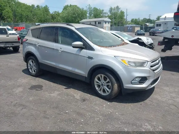 1FMCU0GD3JUC91268 2018 FORD ESCAPE - Image 1