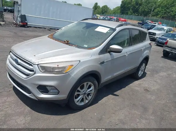 1FMCU0GD3JUC91268 2018 FORD ESCAPE - Image 2
