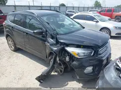 1FMCU0GD3JUC91867 2018 FORD ESCAPE