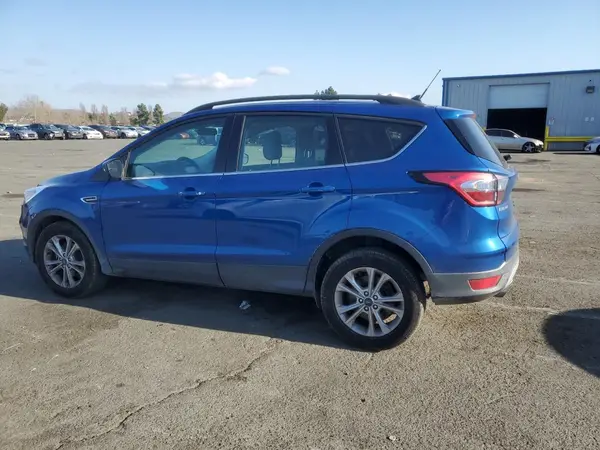 1FMCU0GD3JUD05704 2018 FORD ESCAPE - Image 2