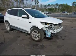 1FMCU0GD3JUD19179 2018 FORD ESCAPE