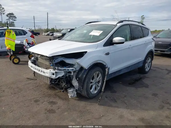 1FMCU0GD3JUD19179 2018 FORD ESCAPE - Image 2