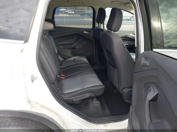 1FMCU0GD3JUD19179 2018 FORD ESCAPE - Image 8