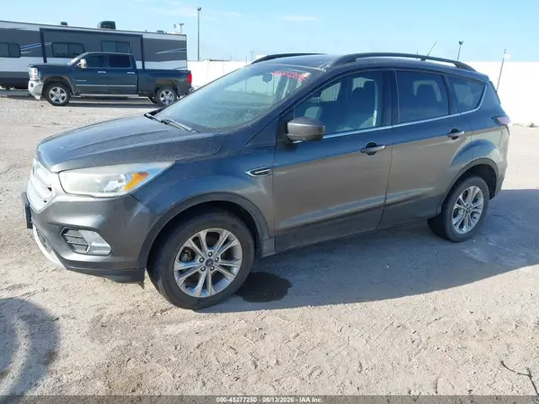 1FMCU0GD3JUD20364 2018 FORD ESCAPE - Image 2