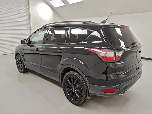 1FMCU0GD3JUD28853 2018 FORD ESCAPE - Image 2