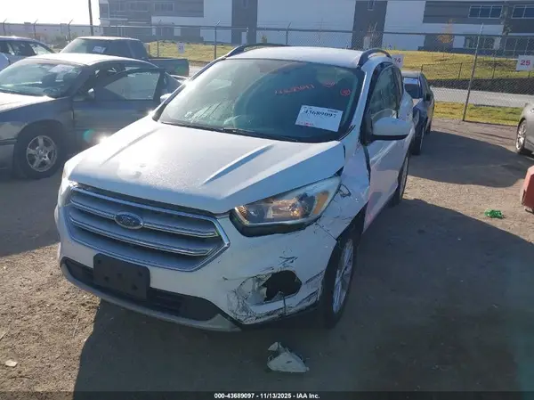 1FMCU0GD3JUD31008 2018 FORD ESCAPE - Image 2