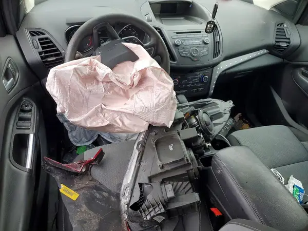 1FMCU0GD3JUD48164 2018 FORD ESCAPE - Image 8