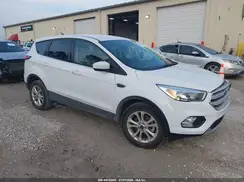 1FMCU0GD3KUA10670 2019 FORD ESCAPE