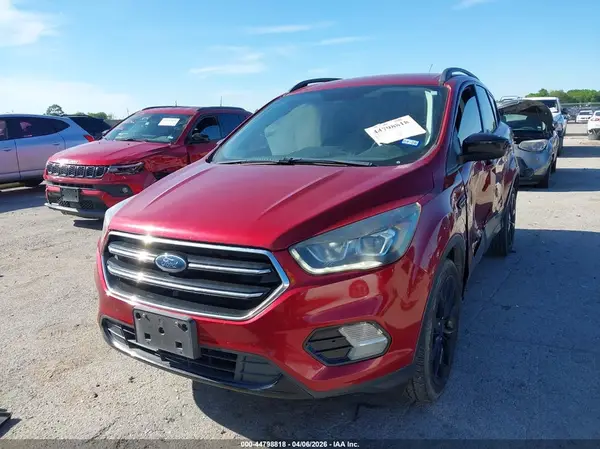 1FMCU0GD3KUA18008 2019 FORD ESCAPE - Image 2