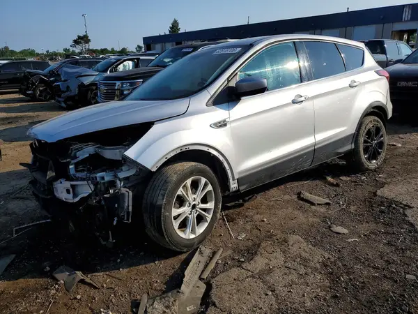 1FMCU0GD3KUA27016 2019 FORD ESCAPE - Image 1