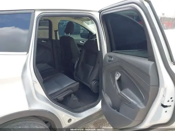 1FMCU0GD3KUA40915 2019 FORD ESCAPE - Image 8